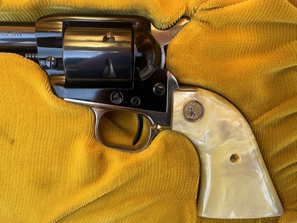 COLT SINGLE ACTION 22 LR FRONTIER SCOUT WEST VIRGINIA CENTENNIAL 1863-1963 -img-4