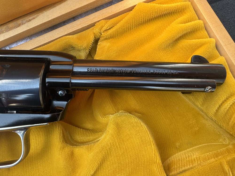 COLT SINGLE ACTION 22 LR FRONTIER SCOUT WEST VIRGINIA CENTENNIAL 1863-1963 -img-10