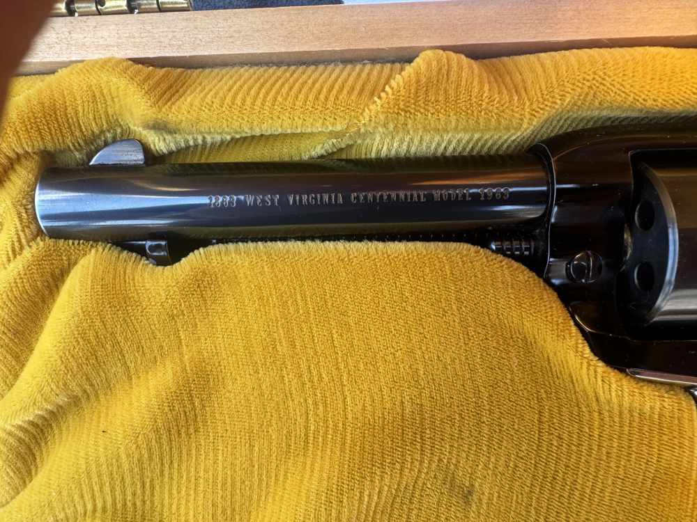 COLT SINGLE ACTION 22 LR FRONTIER SCOUT WEST VIRGINIA CENTENNIAL 1863-1963 -img-3