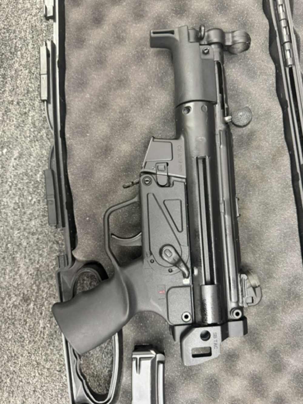 Century Arms MKE AP5-M 9mm-img-4