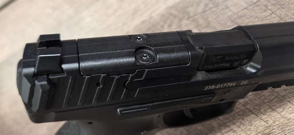 PRE-OWNED - H&K VP9L OR Full-Size Button Mag Release 81000736-img-13