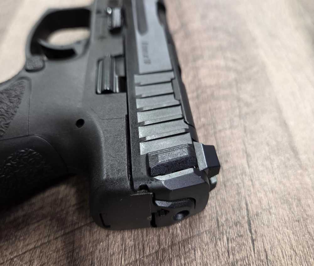 PRE-OWNED - H&K VP9L OR Full-Size Button Mag Release 81000736-img-10