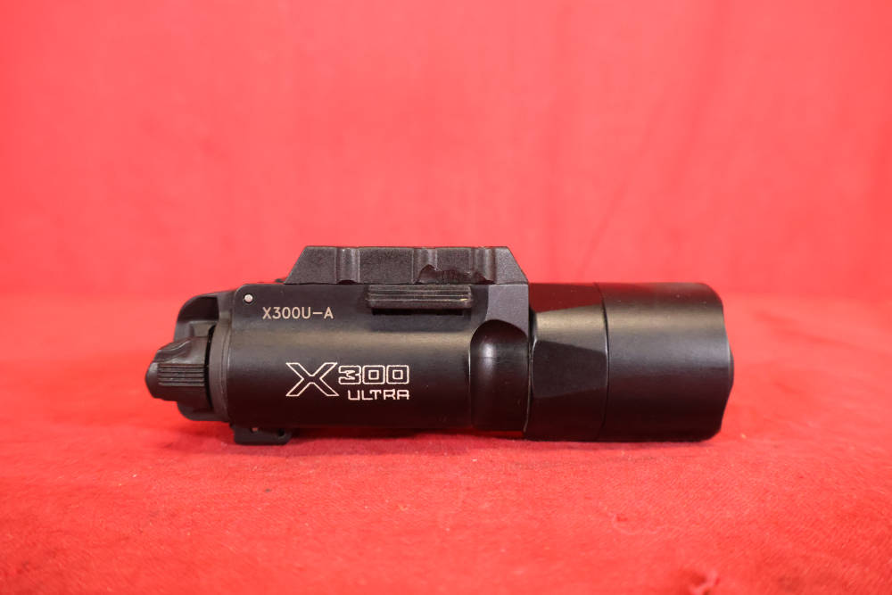 Surefire X300 Ultra Light X300U-A Weaponlight-img-1