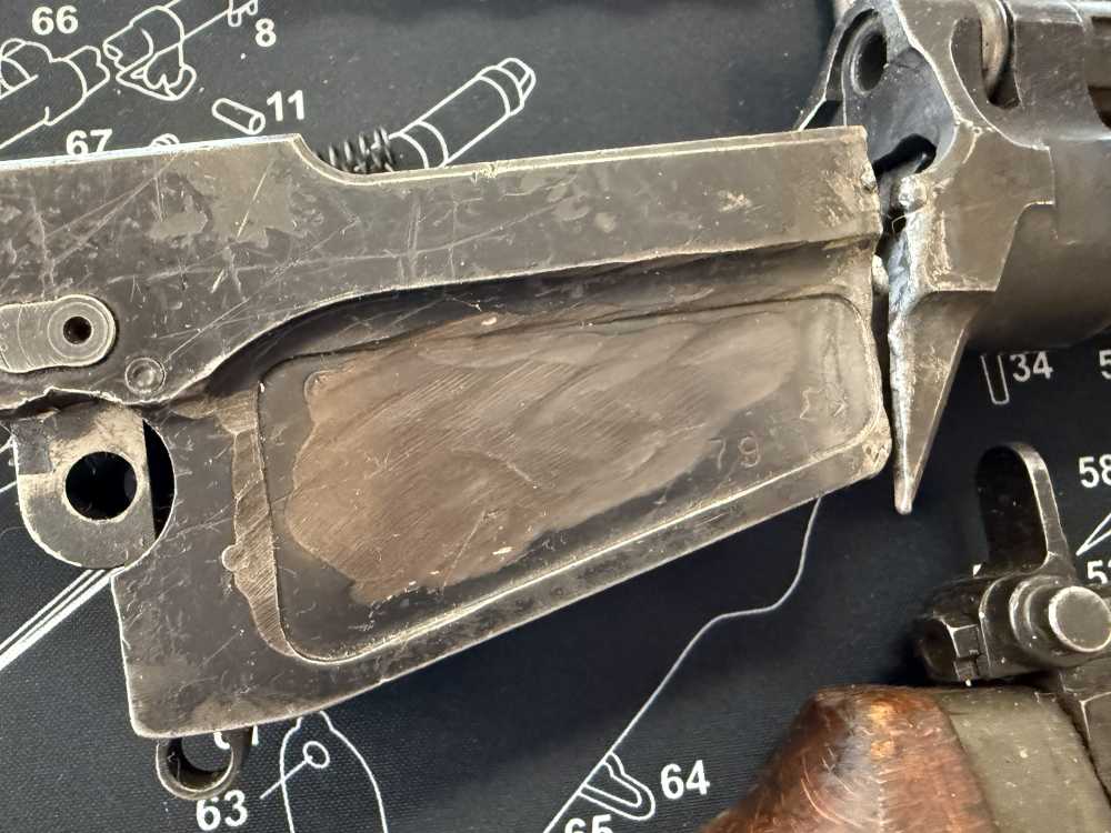 Hezbollah capture Israeli FAL parts kit -img-1
