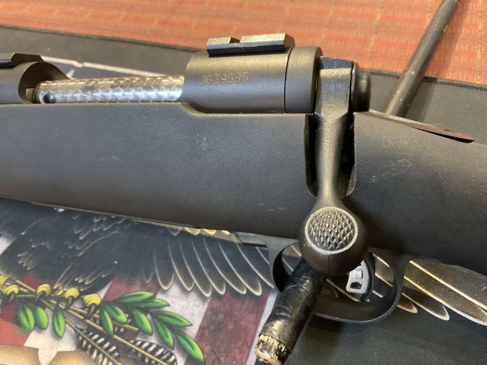 savage model 11 308 win left hand rifle 5280 armory co-img-4