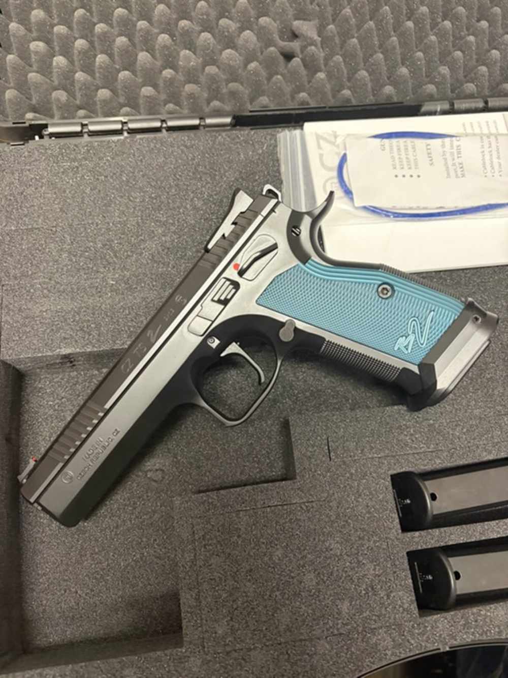 CZ 75 TS2 Blue 9mm 5.2" Barrel three 20rd magazines New Old Stock-img-2