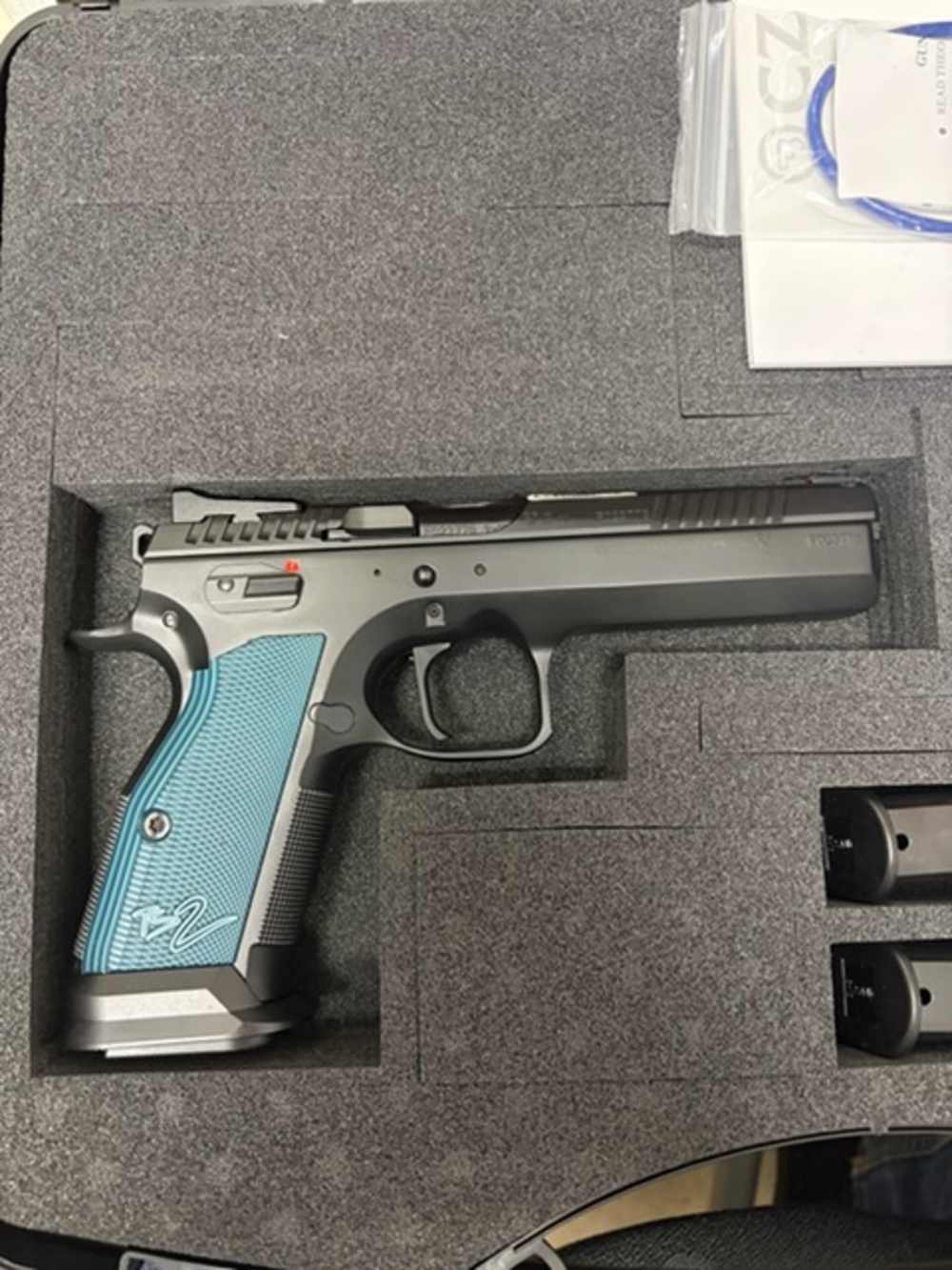 CZ 75 TS2 Blue 9mm 5.2" Barrel three 20rd magazines New Old Stock-img-1