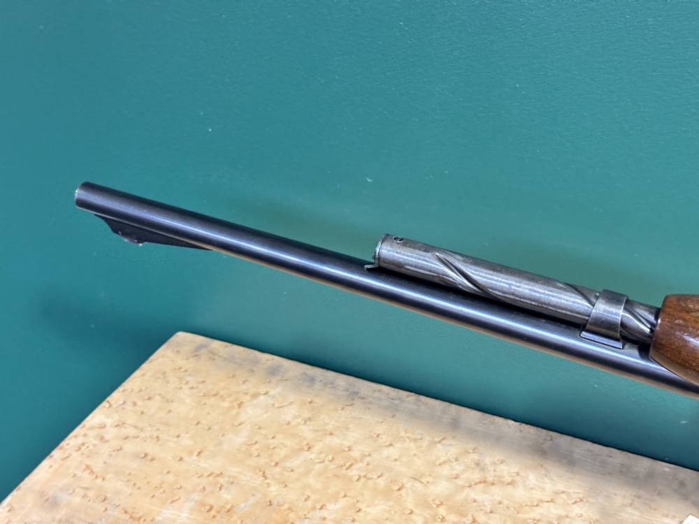 Remington 141 .35 Rem Pump Action Rifle 24" w/ Leupold M8 4X-img-18