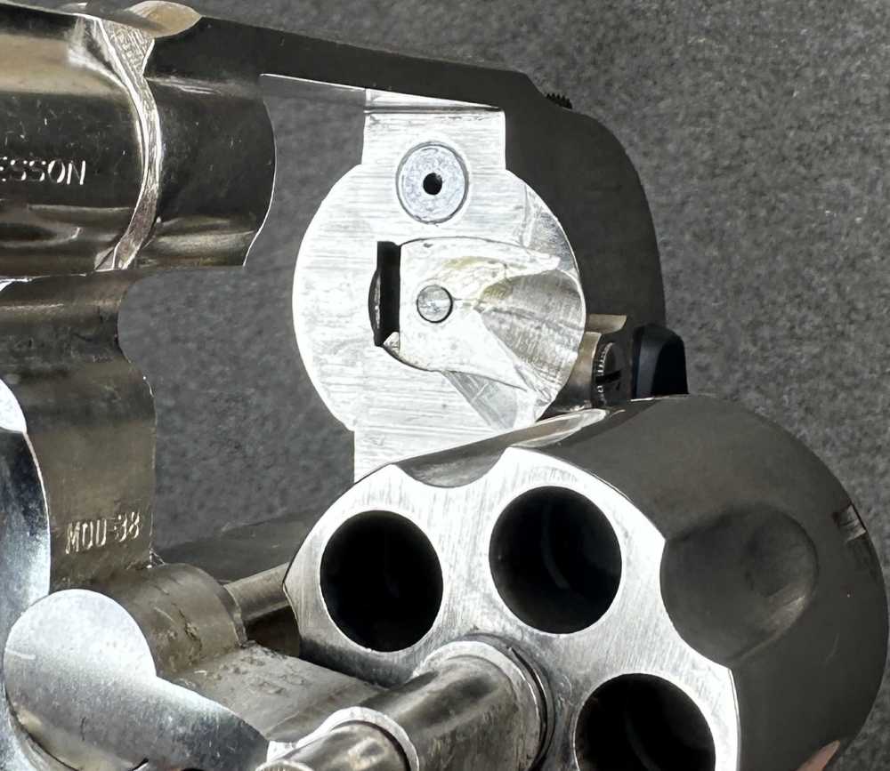 S&W 38 Bodyguard .38 SPL, Bright Nickel, No-Dash, Pre-Lock, 1982-img-26