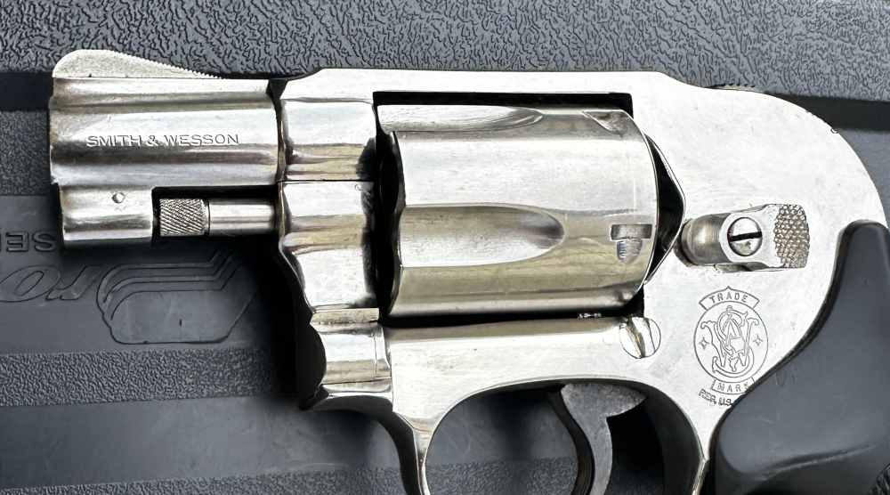 S&W 38 Bodyguard .38 SPL, Bright Nickel, No-Dash, Pre-Lock, 1982-img-4