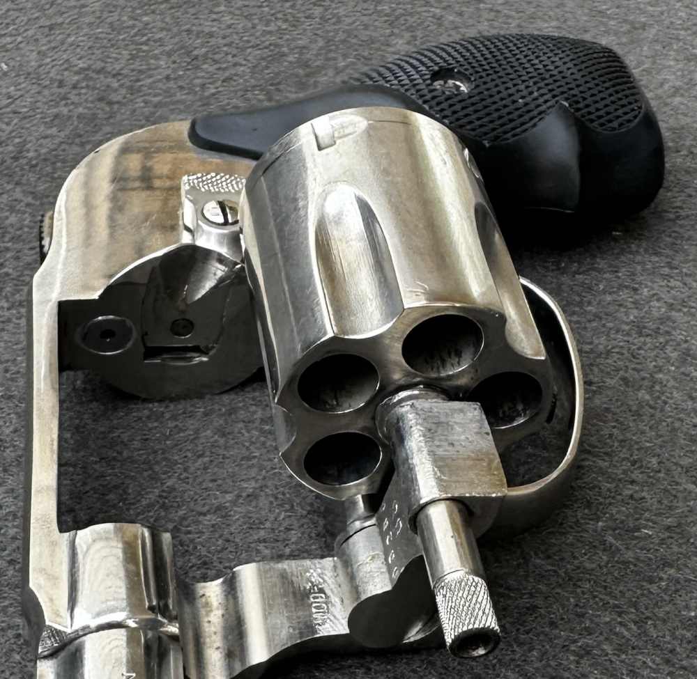 S&W 38 Bodyguard .38 SPL, Bright Nickel, No-Dash, Pre-Lock, 1982-img-31