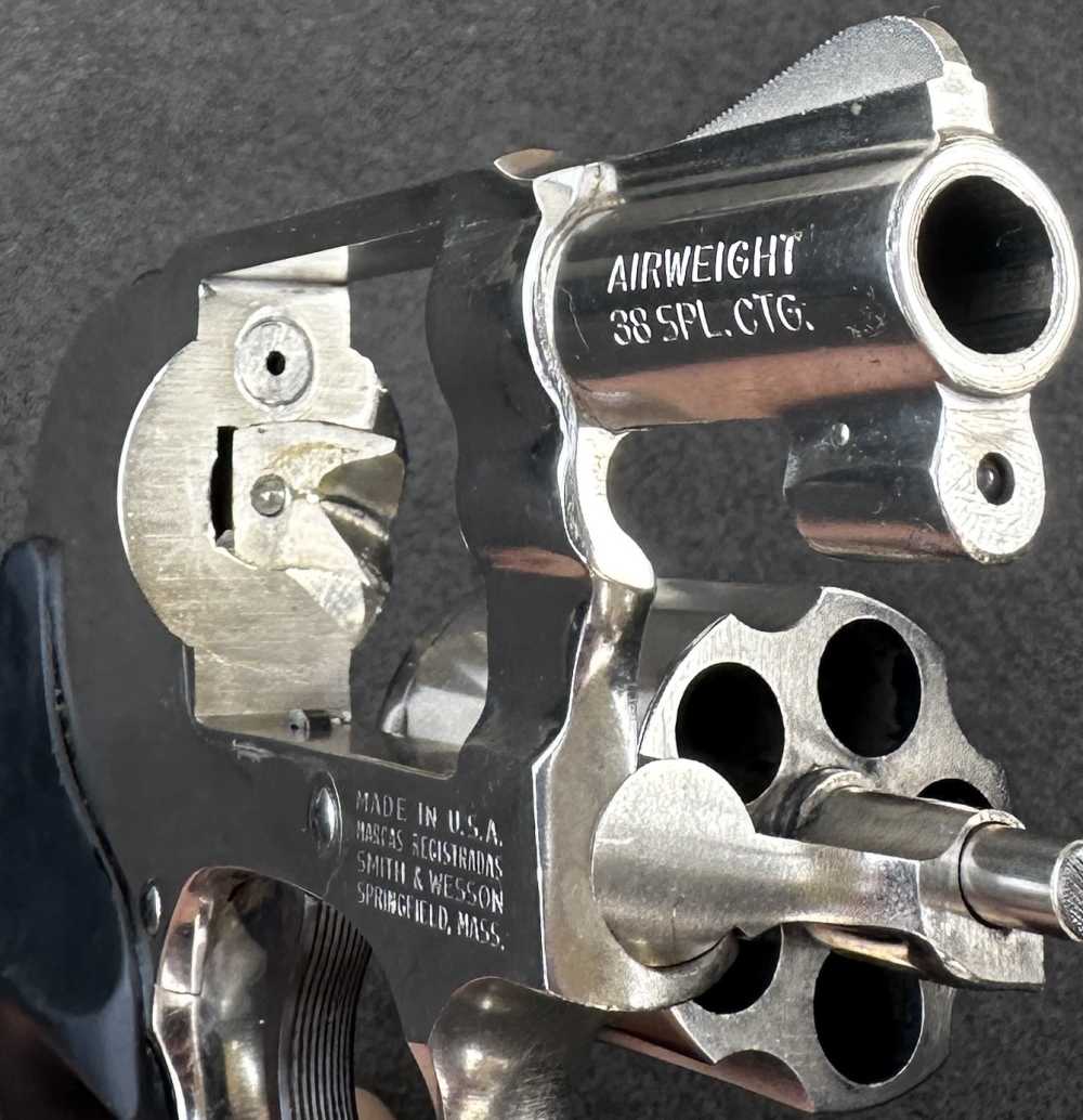 S&W 38 Bodyguard .38 SPL, Bright Nickel, No-Dash, Pre-Lock, 1982-img-27