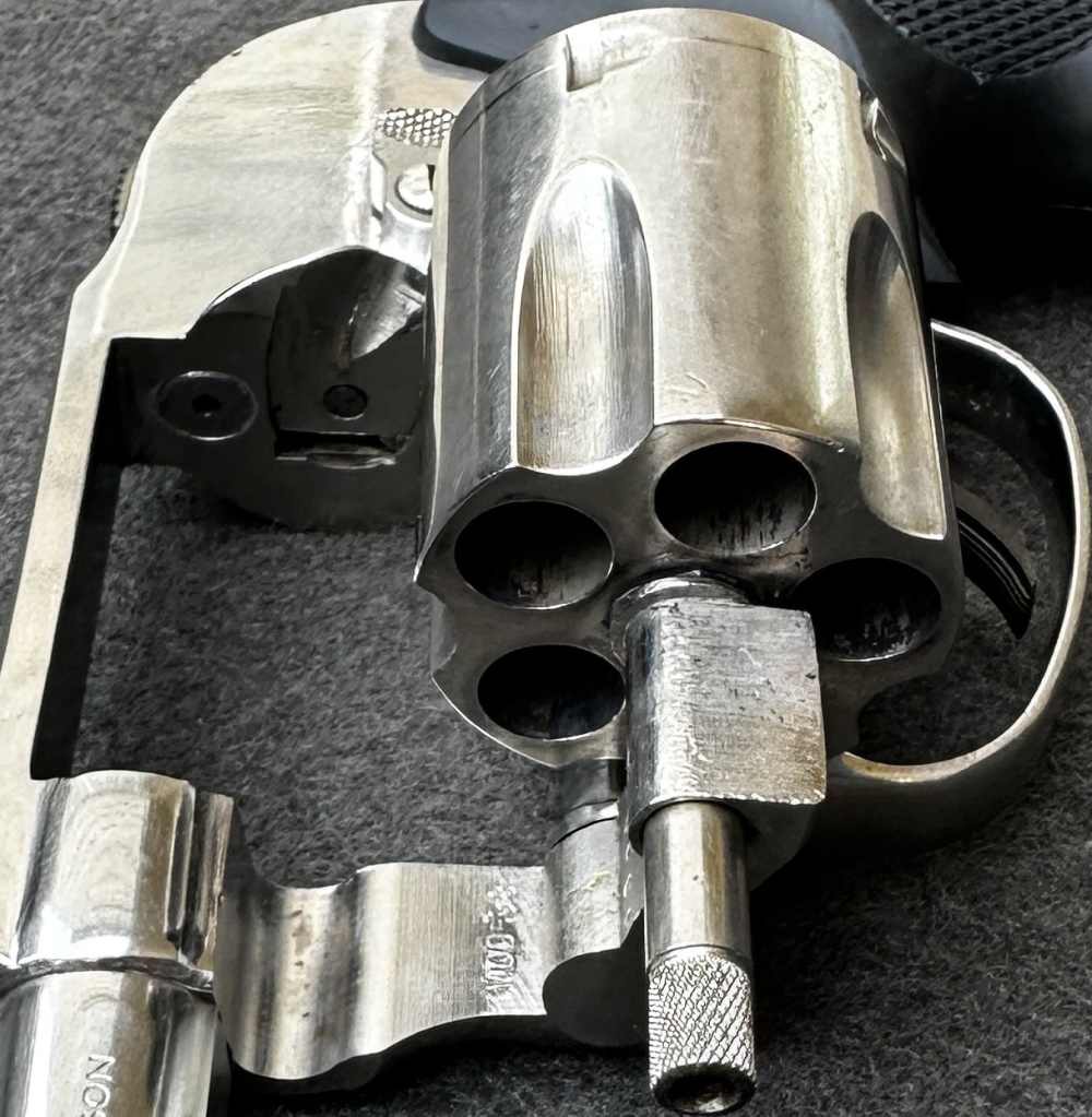 S&W 38 Bodyguard .38 SPL, Bright Nickel, No-Dash, Pre-Lock, 1982-img-30