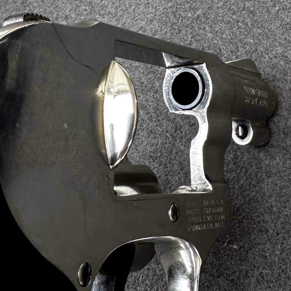 S&W 38 Bodyguard .38 SPL, Bright Nickel, No-Dash, Pre-Lock, 1982-img-28