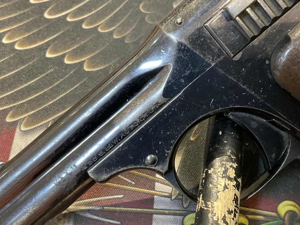 Smith & Wesson model 1913 35 s&w semi auto pistol 5280 armory co-img-4