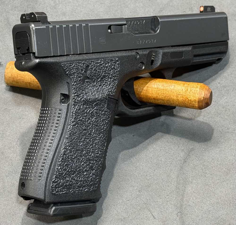 USED Glock 32 Gen 4 357 Sig Austria 3 Mags Original Case XS Night Sights-img-12