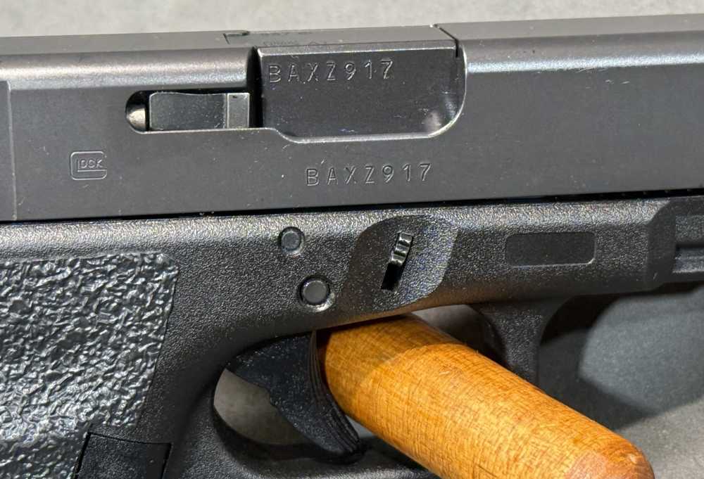 USED Glock 32 Gen 4 357 Sig Austria 3 Mags Original Case XS Night Sights-img-14