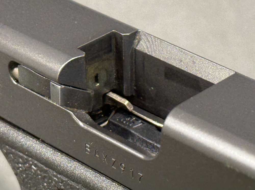 USED Glock 32 Gen 4 357 Sig Austria 3 Mags Original Case XS Night Sights-img-6