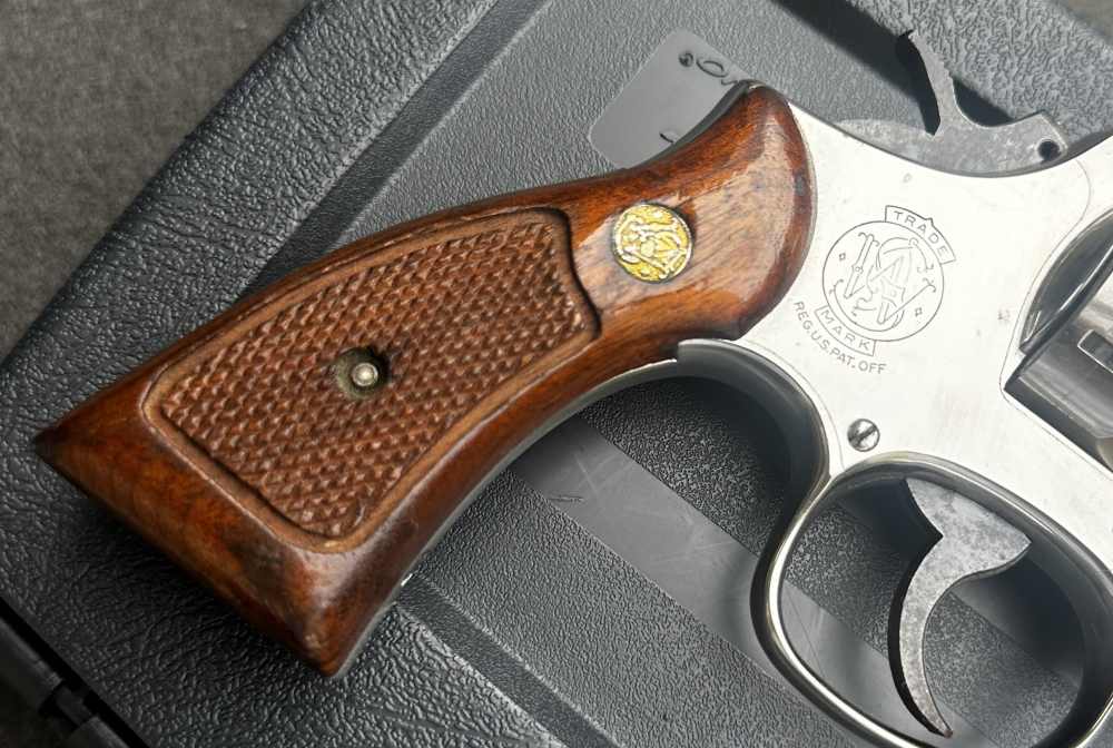 S&W 13-2 .357 Mag, Bright Nickel, 4” Heavy Barrel, Pinned & Recessed, 1979-img-1