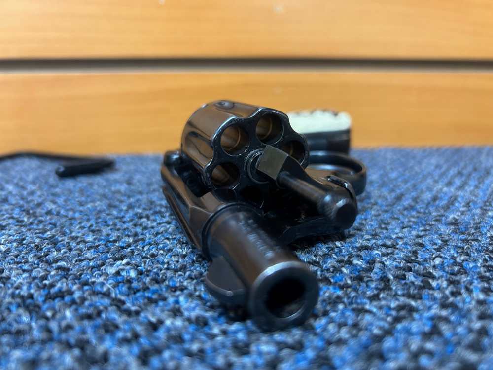 1969 Colt Detective Special with Hammer Shroud 2" .38 Special -img-10
