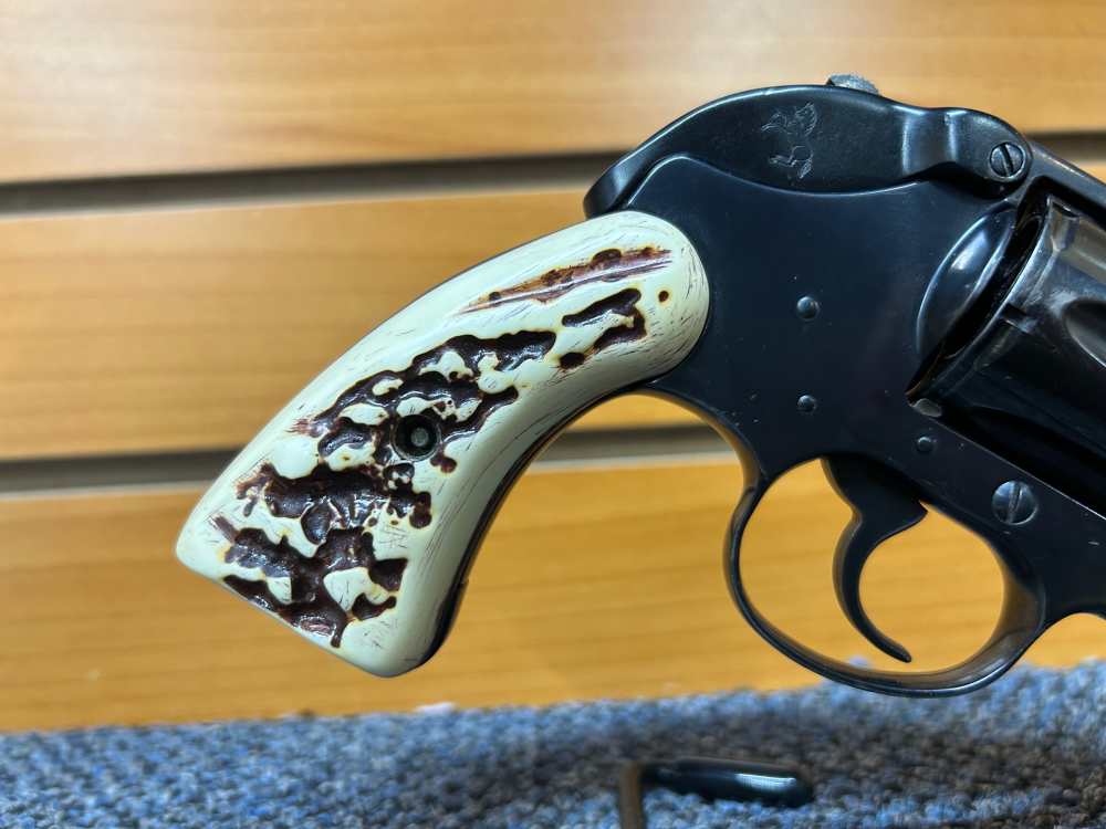 1969 Colt Detective Special with Hammer Shroud 2" .38 Special -img-8