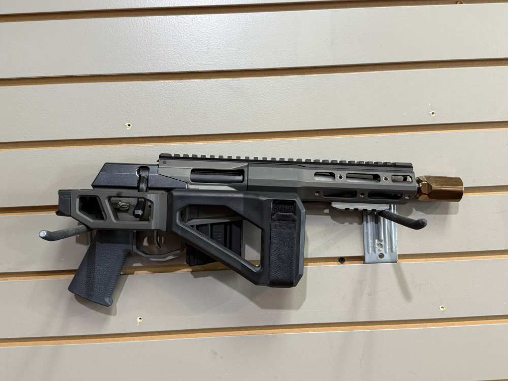 As NEW! Q Mini Fix .300 Black Out. 8 Inch Barrel. Folding Brace, Unfired!-img-3