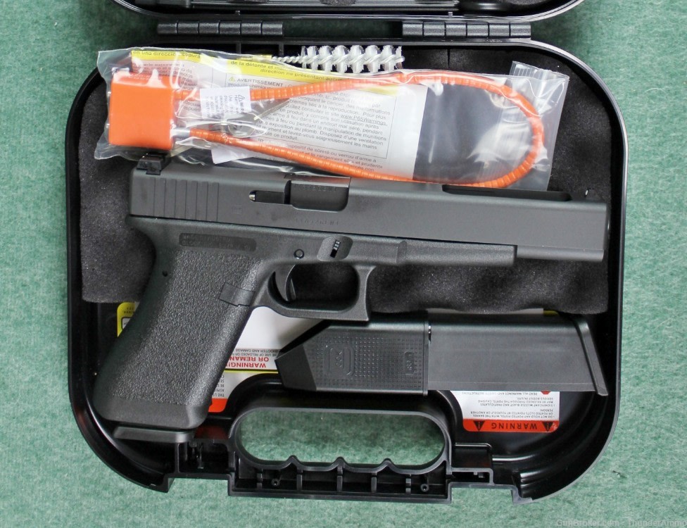 Glock 17L New Production Gen-1 Semi Auto Pistol 6" Barrel w/ 2 Mags Retro-img-10
