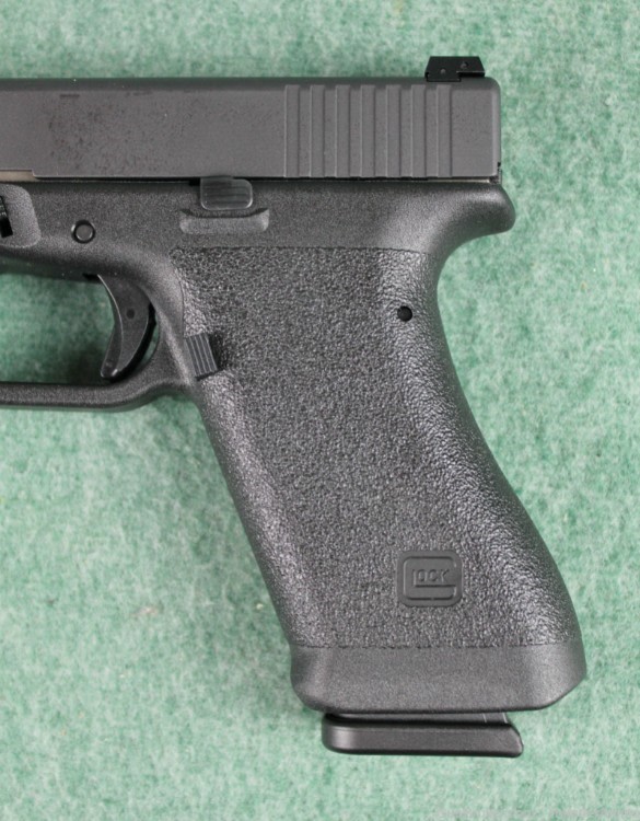 Glock 17L New Production Gen-1 Semi Auto Pistol 6" Barrel w/ 2 Mags Retro-img-1