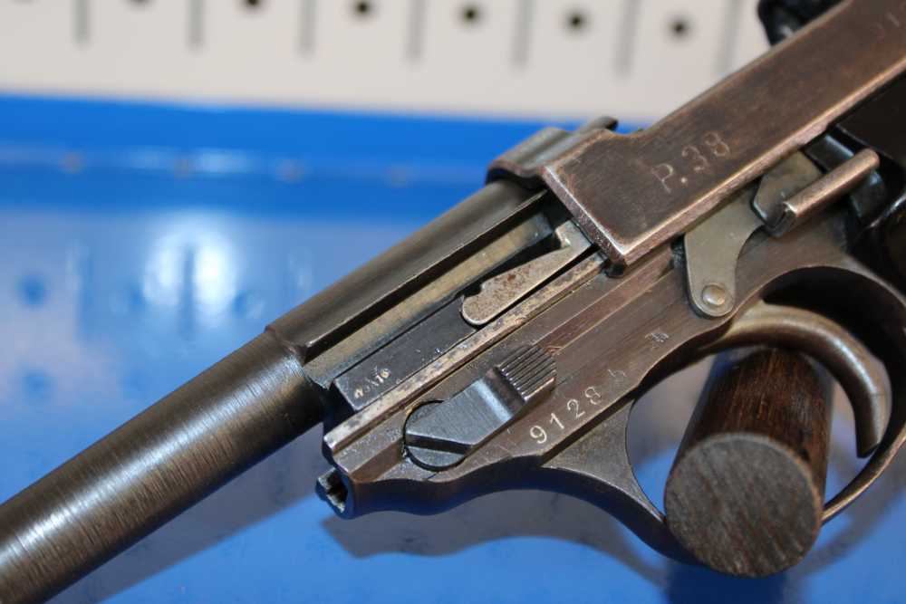 Walther (ac 45) P-38 - 9mm Luger - Rare fnh Barrel - 1945 - WWII - Matching-img-59