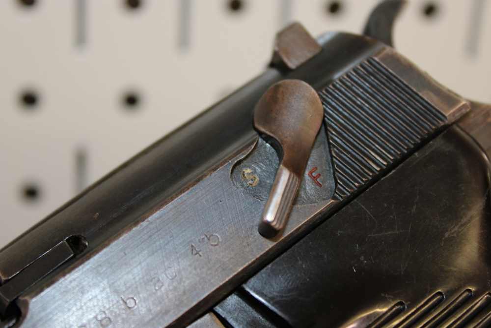 Walther (ac 45) P-38 - 9mm Luger - Rare fnh Barrel - 1945 - WWII - Matching-img-7