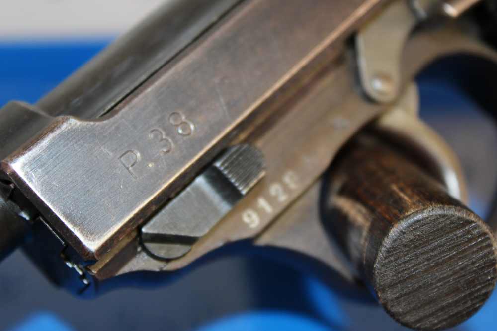 Walther (ac 45) P-38 - 9mm Luger - Rare fnh Barrel - 1945 - WWII - Matching-img-12