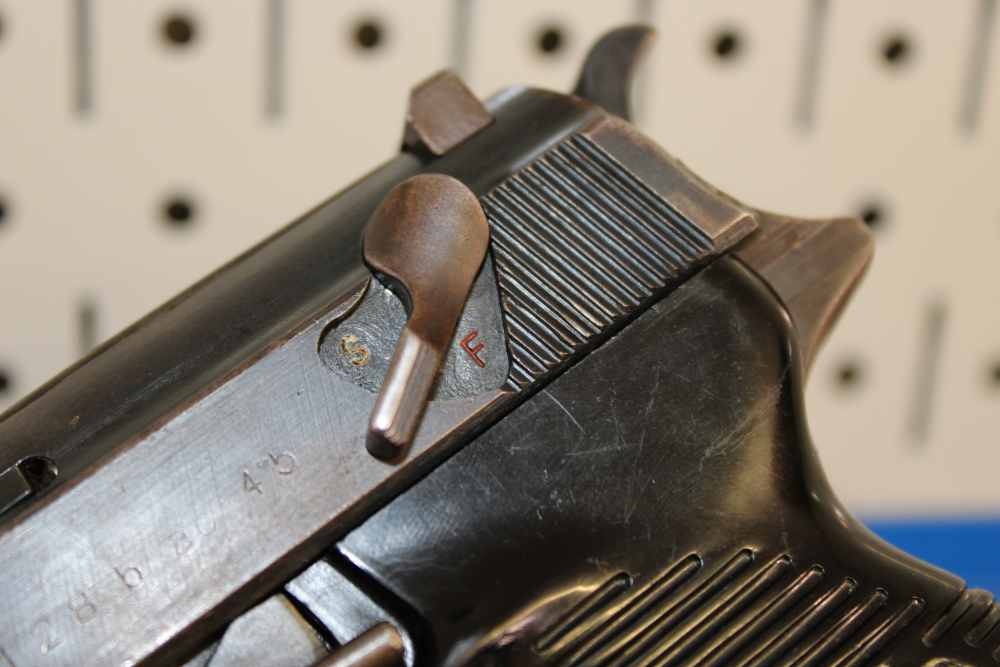 Walther (ac 45) P-38 - 9mm Luger - Rare fnh Barrel - 1945 - WWII - Matching-img-8
