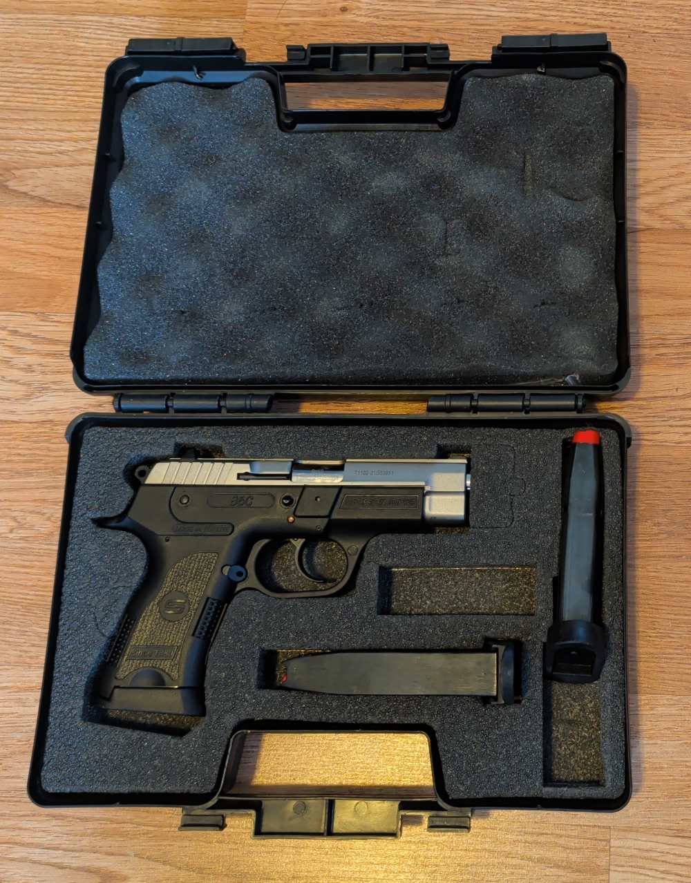 SAR B6C 9mm Double Action Semi Auto Pistol Two-Tone-img-2