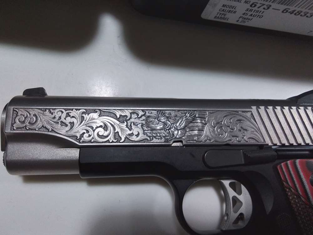 Ruger SR1911 Red Barn 75 years-img-5