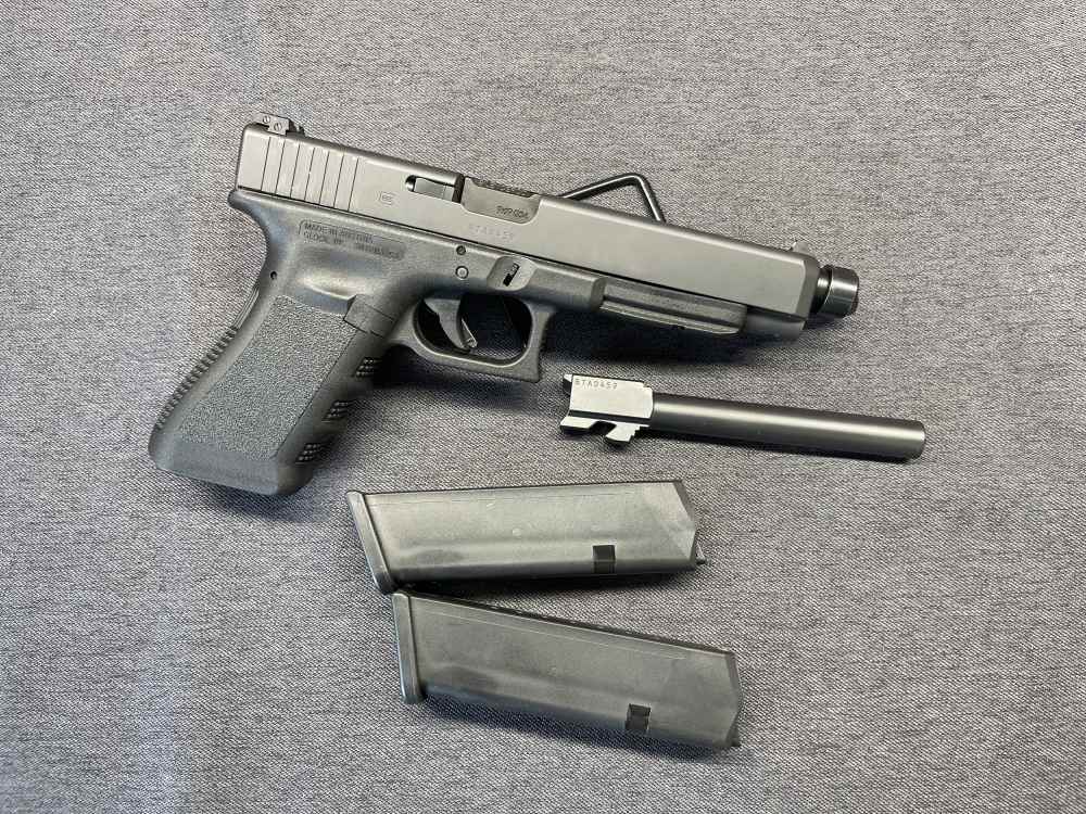 Glock 34 (Gen 3) Threaded Barrel Package 9mm *Penny Start*-img-1