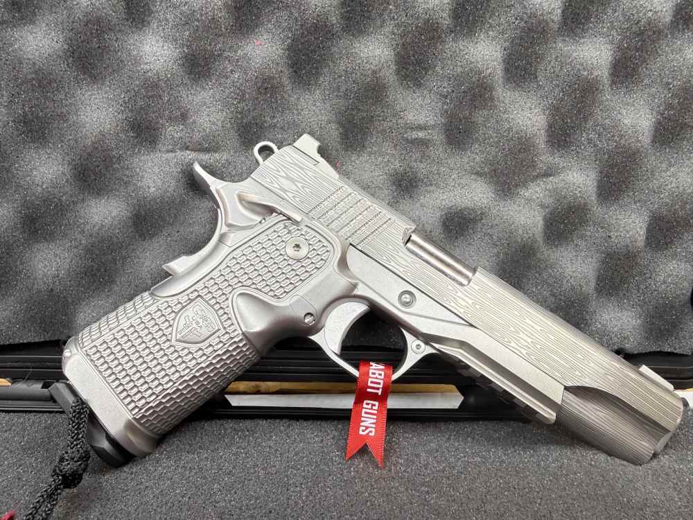 CABOT INSURRECTION 9MM-img-1