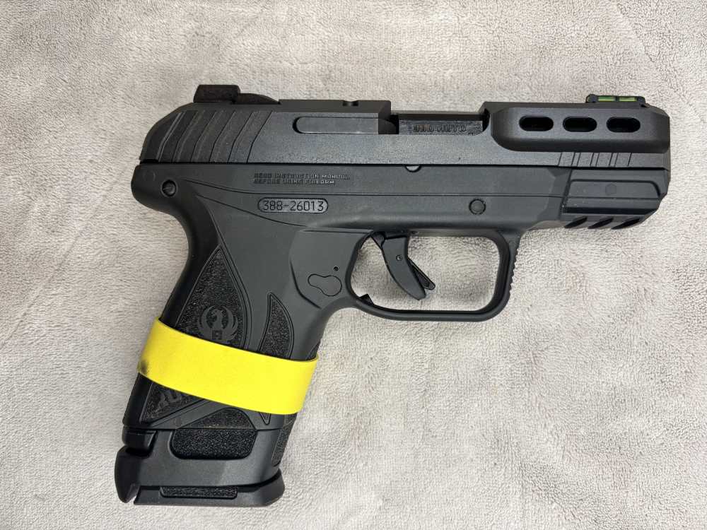 Ruger Security 380 LNIB Believe to be Unfired -img-2