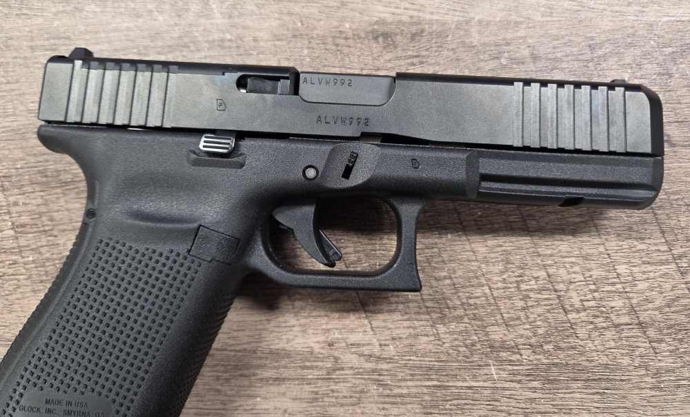 PRE-OWNED - Glock G20V MOS 10mm UV2050203MOS G20 V - V series pistols-img-4