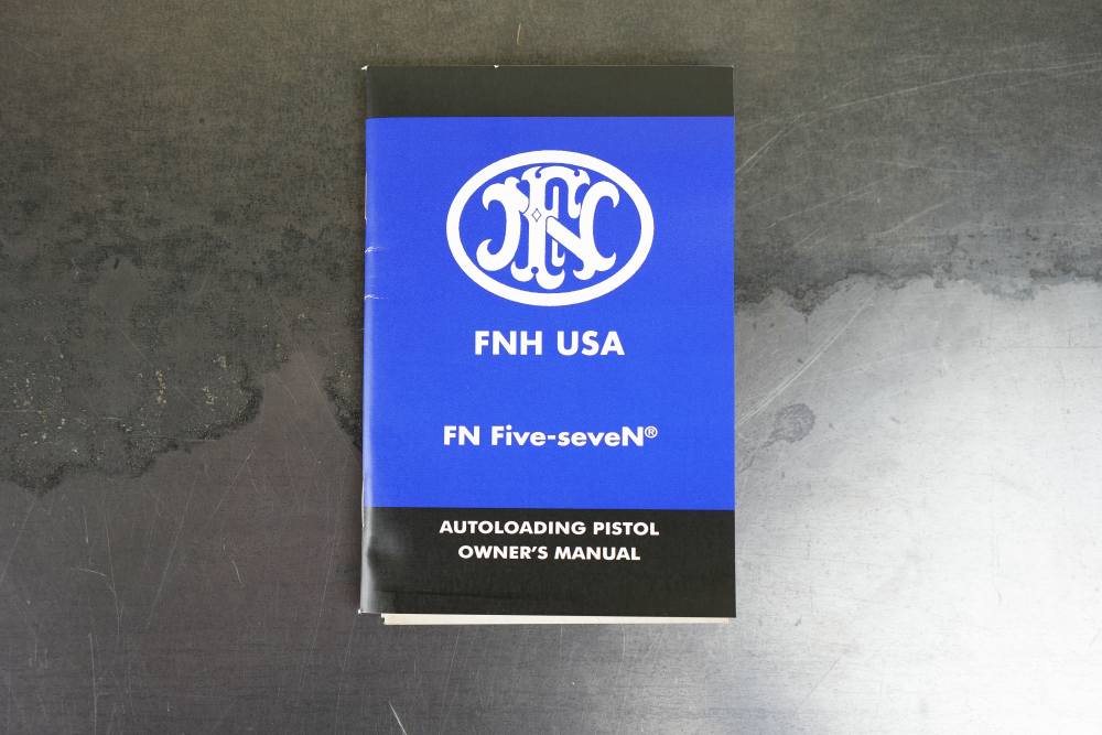 FN Five-seveN Mk II – 5.7x28mm | 3× 20-Round Magazines - Excellent Cond.-img-27
