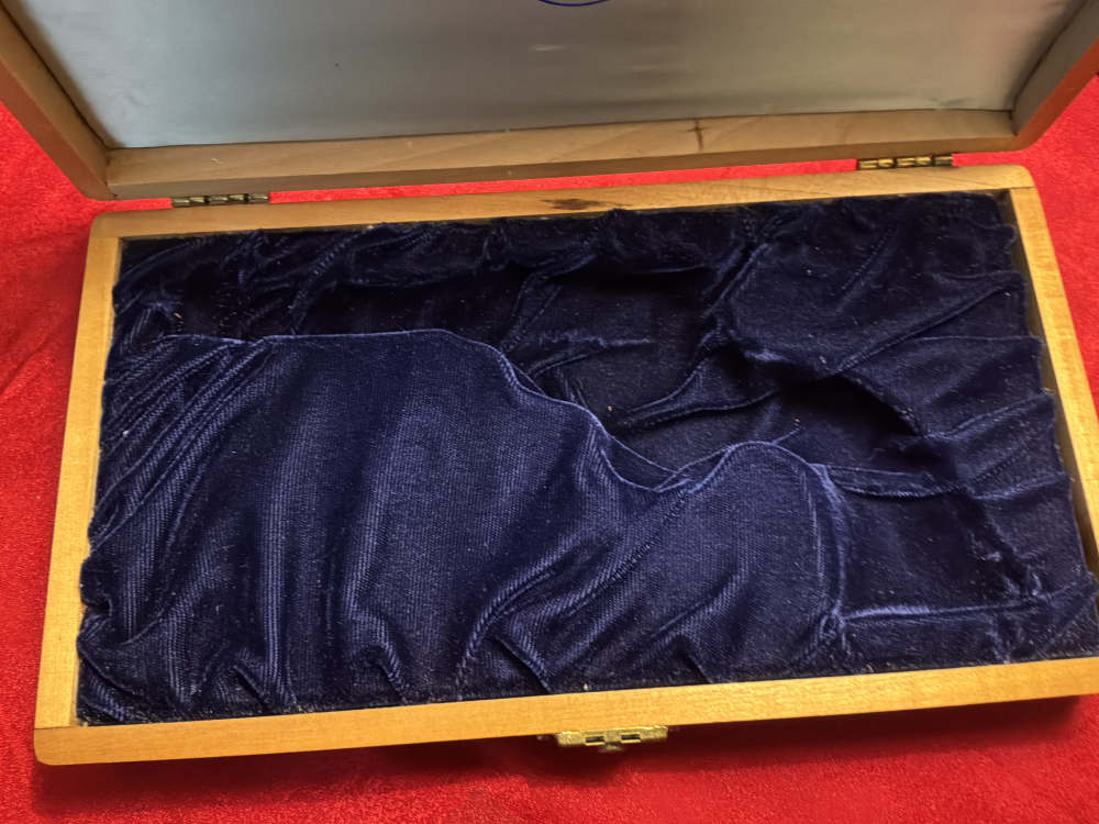 3 Colt Commemorative Scout Trail Cases with keys-img-3
