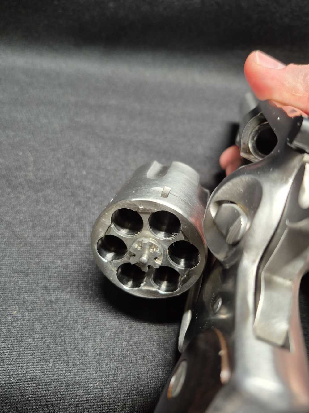 Ruger Redhawk .45 Colt / .45 ACP 4" Revolver with Lasered Hardwood Grips-img-16
