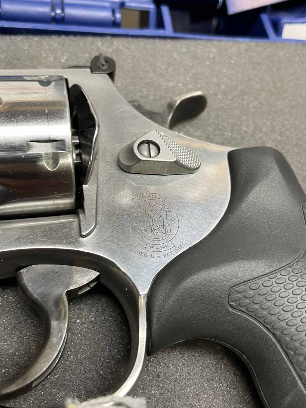 Smith & Wesson 629 classic 44 mag -img-3