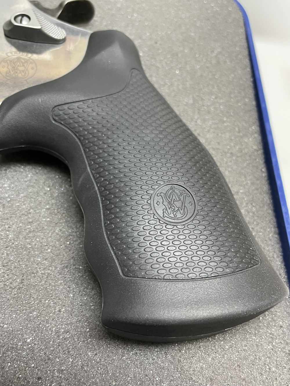 Smith & Wesson 629 classic 44 mag -img-2