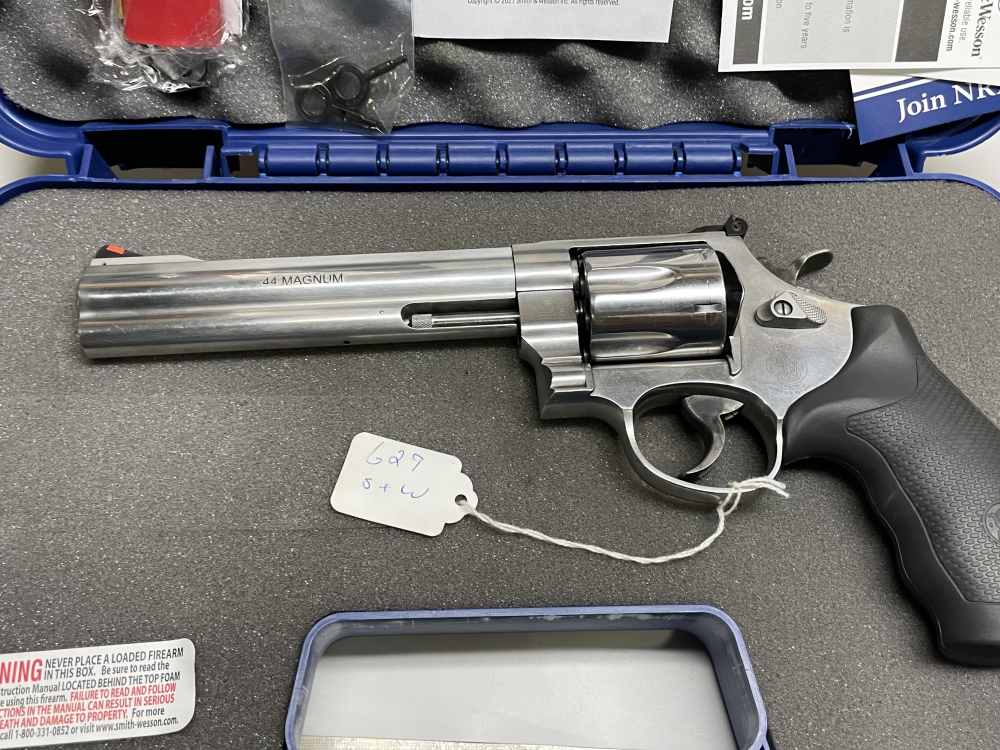 Smith & Wesson 629 classic 44 mag -img-1