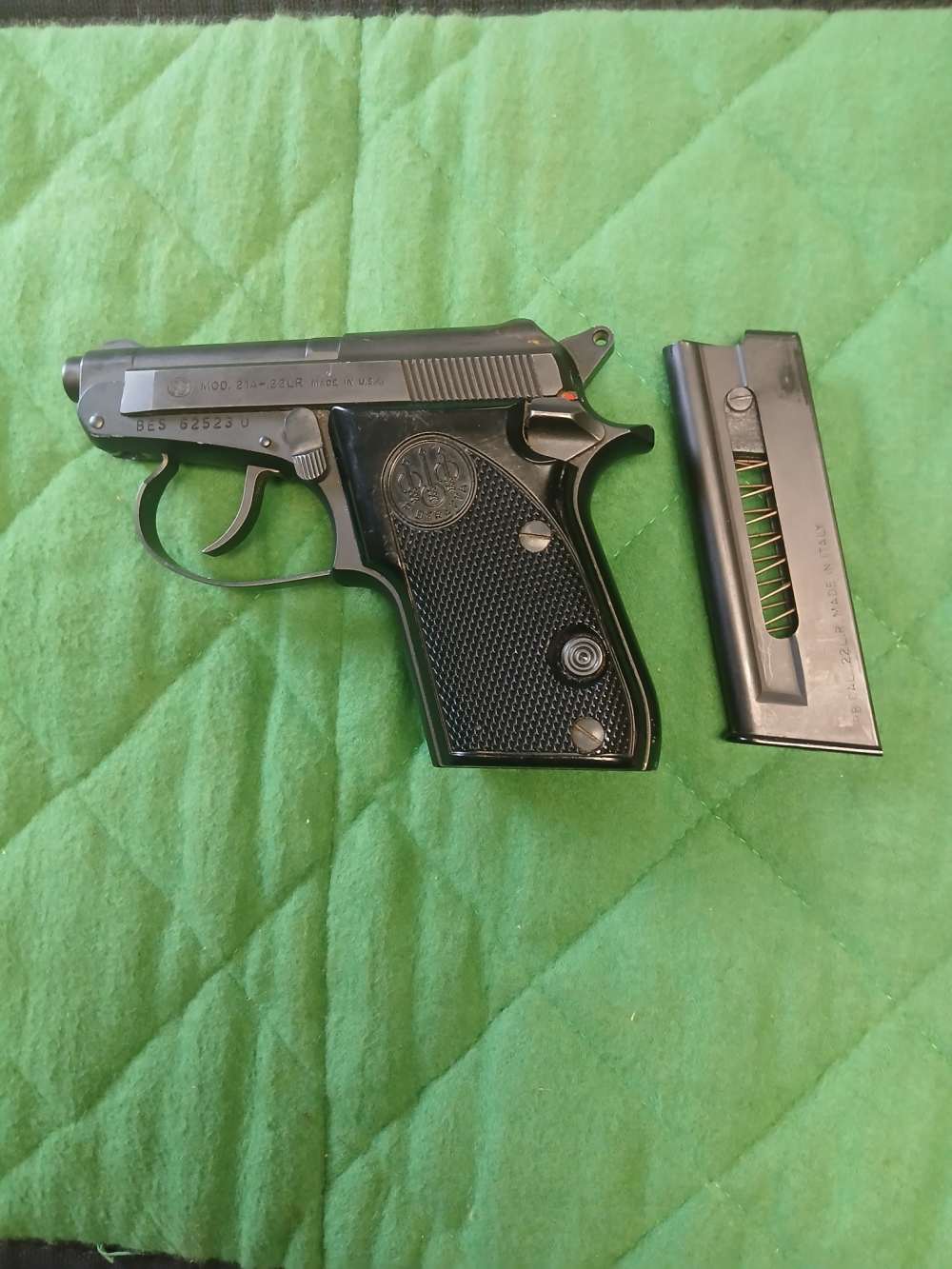 Beretta Bobcat 21A-img-3