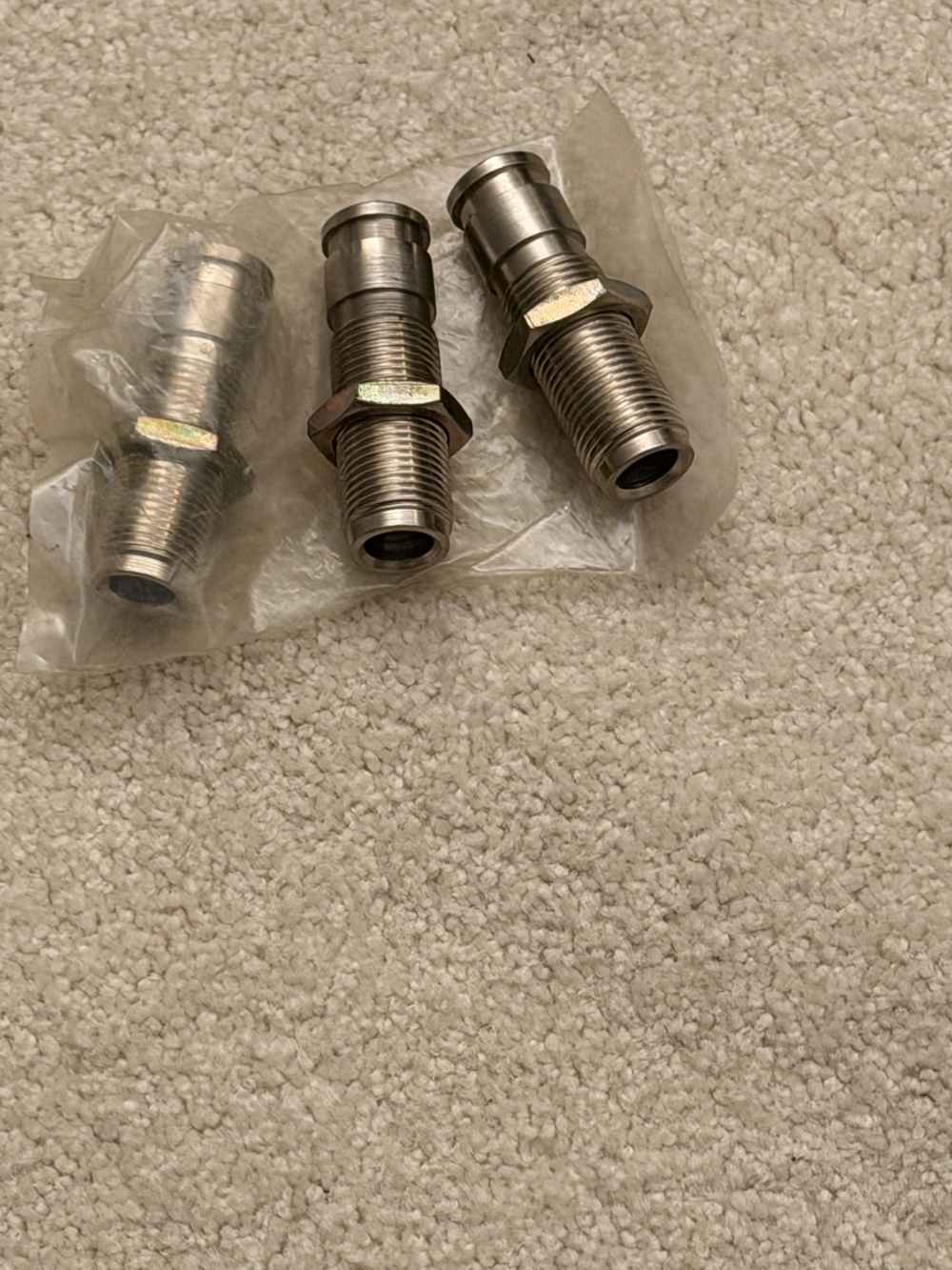 Dillon Standard Powder Measure Die W/Lock Ring (3)-img-0