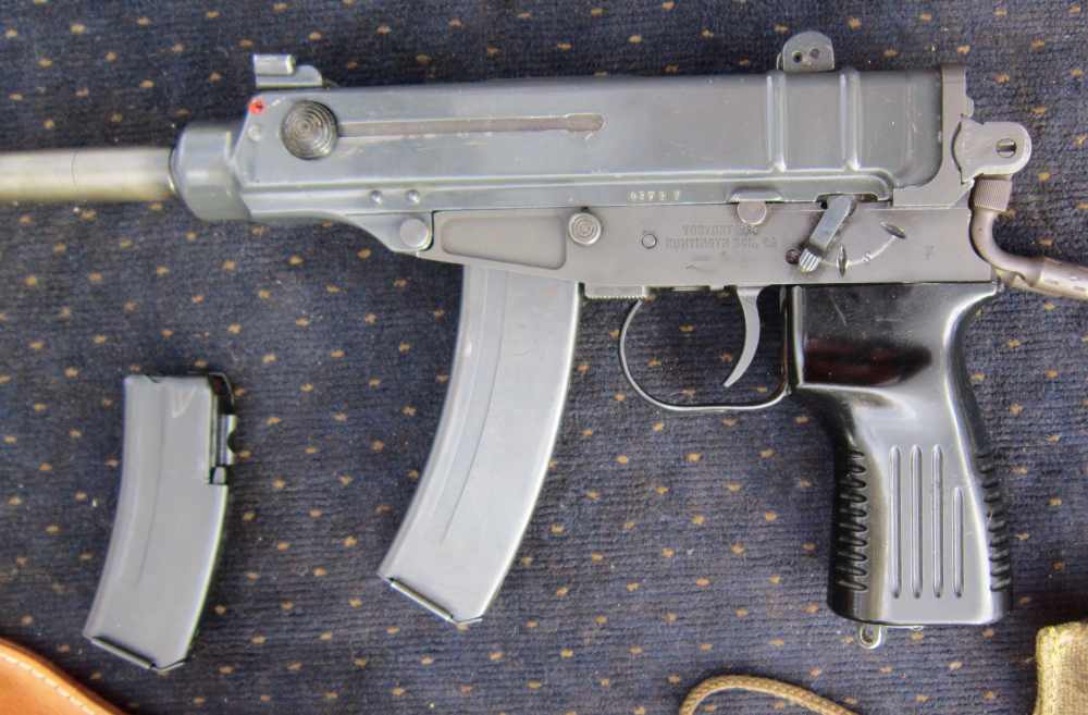 Czech vz61 Skorpion CARBINE parts kit w/16"+ BARREL,holster&ALL the mags! -img-36