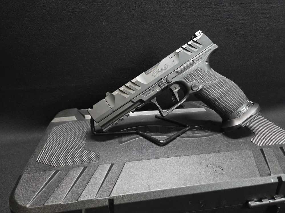 Walther PDP Pro-X PMM 9mm 4.6", OE Case + Three 18 rnd Magazines -img-3
