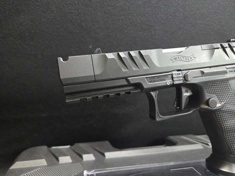 Walther PDP Pro-X PMM 9mm 4.6", OE Case + Three 18 rnd Magazines -img-9