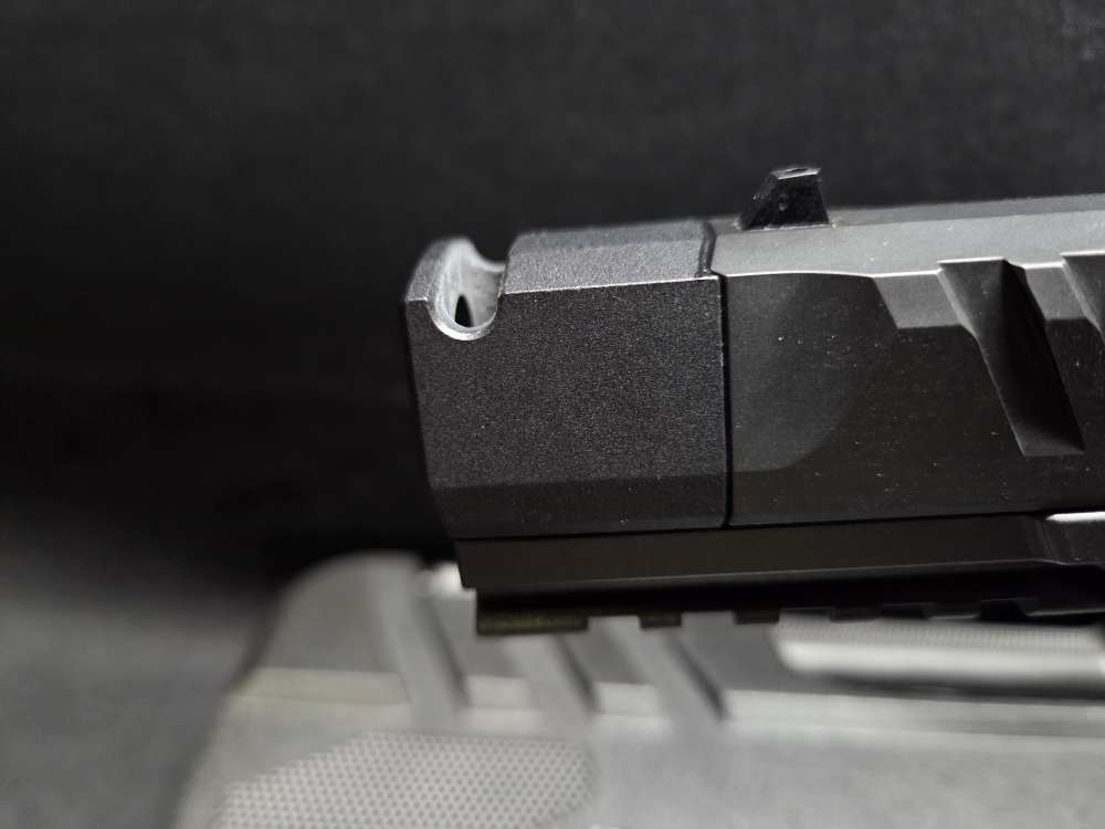 Walther PDP Pro-X PMM 9mm 4.6", OE Case + Three 18 rnd Magazines -img-10